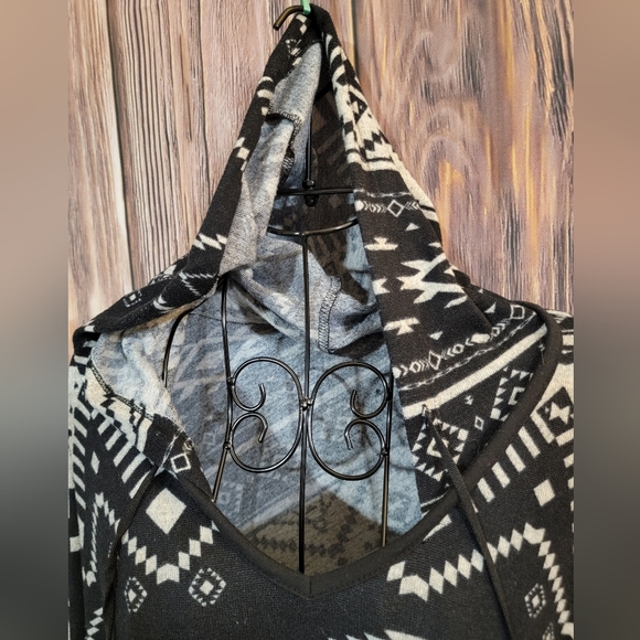 Super soft Poncho OS - Picture 3 of 4